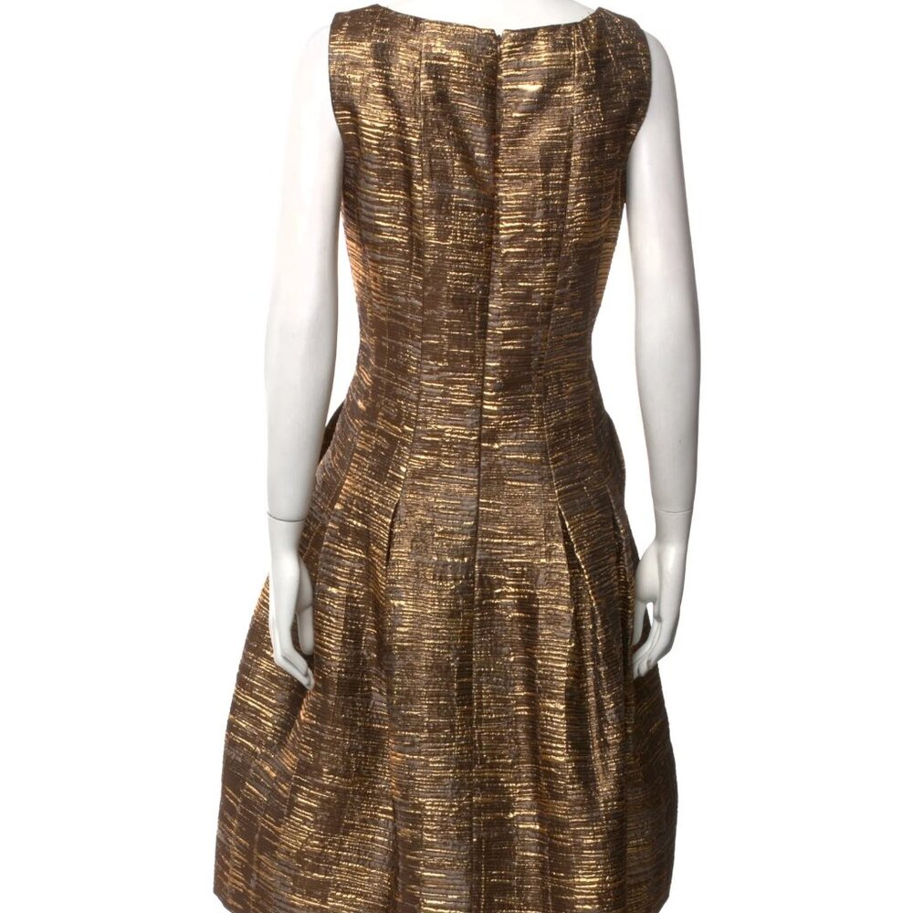 Gold sleeveless Oscar de la Renta Resort collection party evening dress, 6/8 - Picture 3 of 3